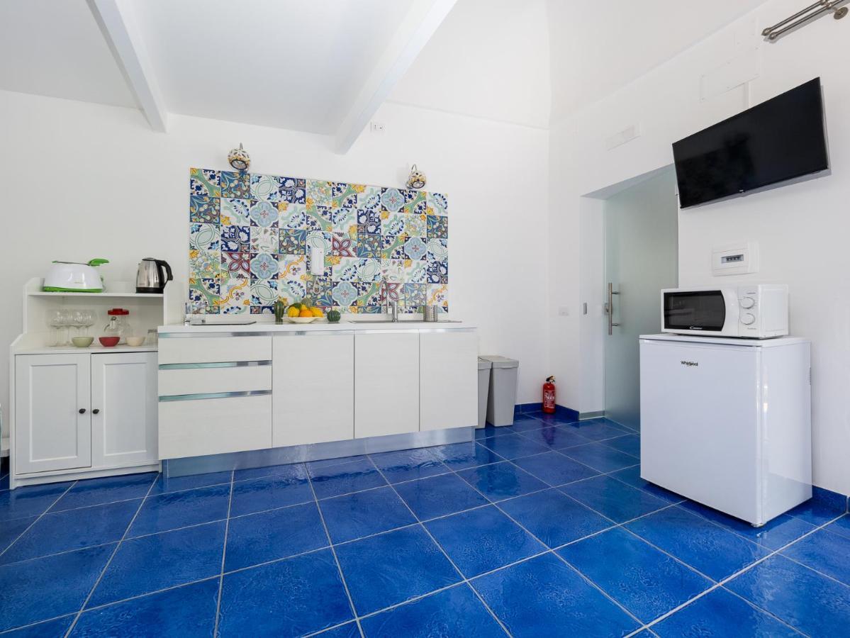Santoro Suite - De Vivo Realty Sorrento Positano Exterior photo